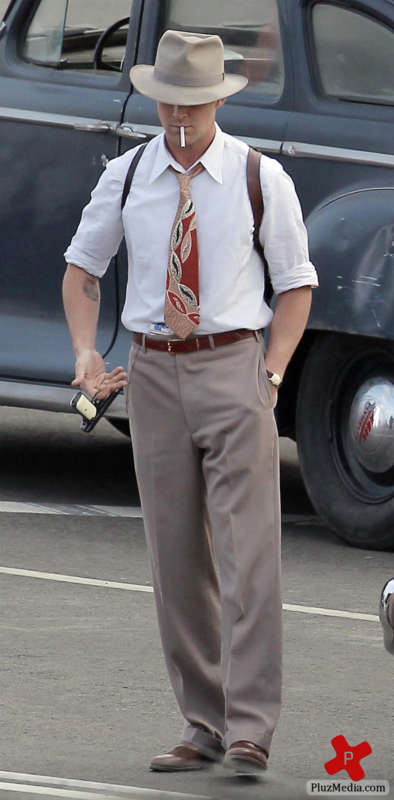 Ryan Gosling on the set of his new movie 'The Gangster Squad' photos | Picture 78995